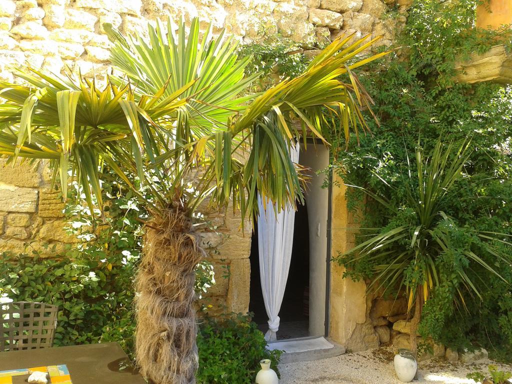 Guesthouse De Cambis B&B Ремулен Экстерьер фото